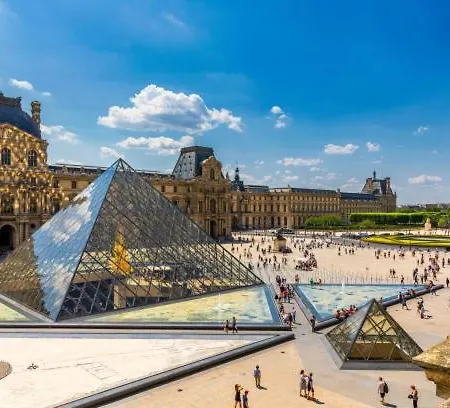 شقة Charming New In *