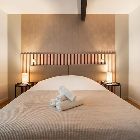 Apartment Charming New In