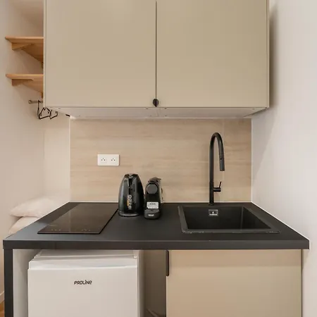 Charming New In Appartement