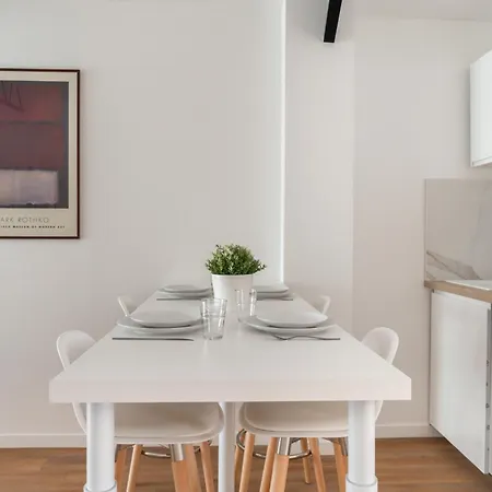 Charming New In Apartment